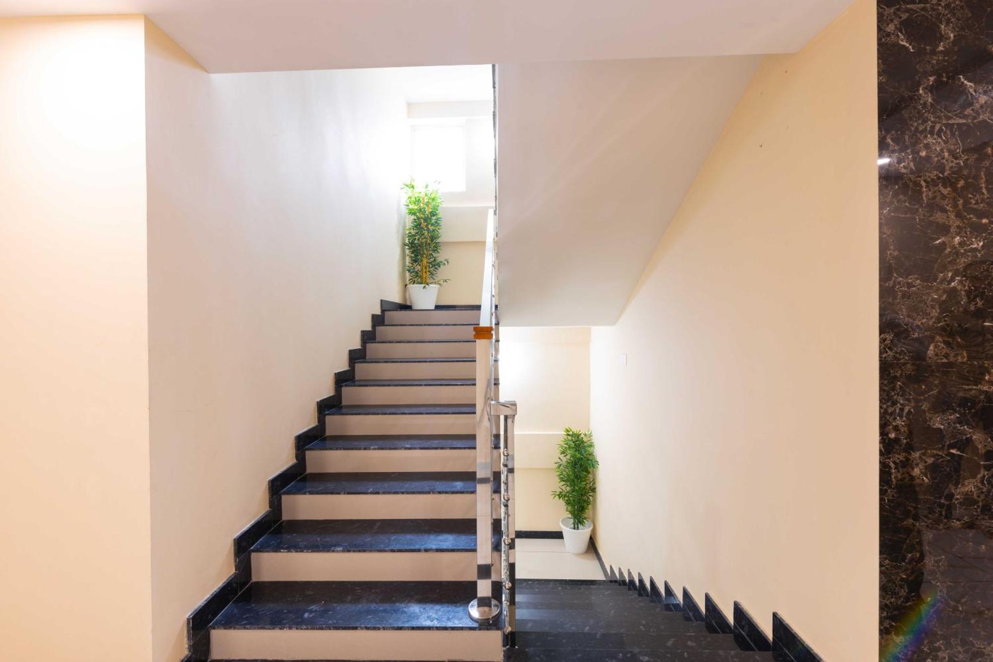 Treebo Airsuite Airport Hotel Kochi Ngoại thất bức ảnh